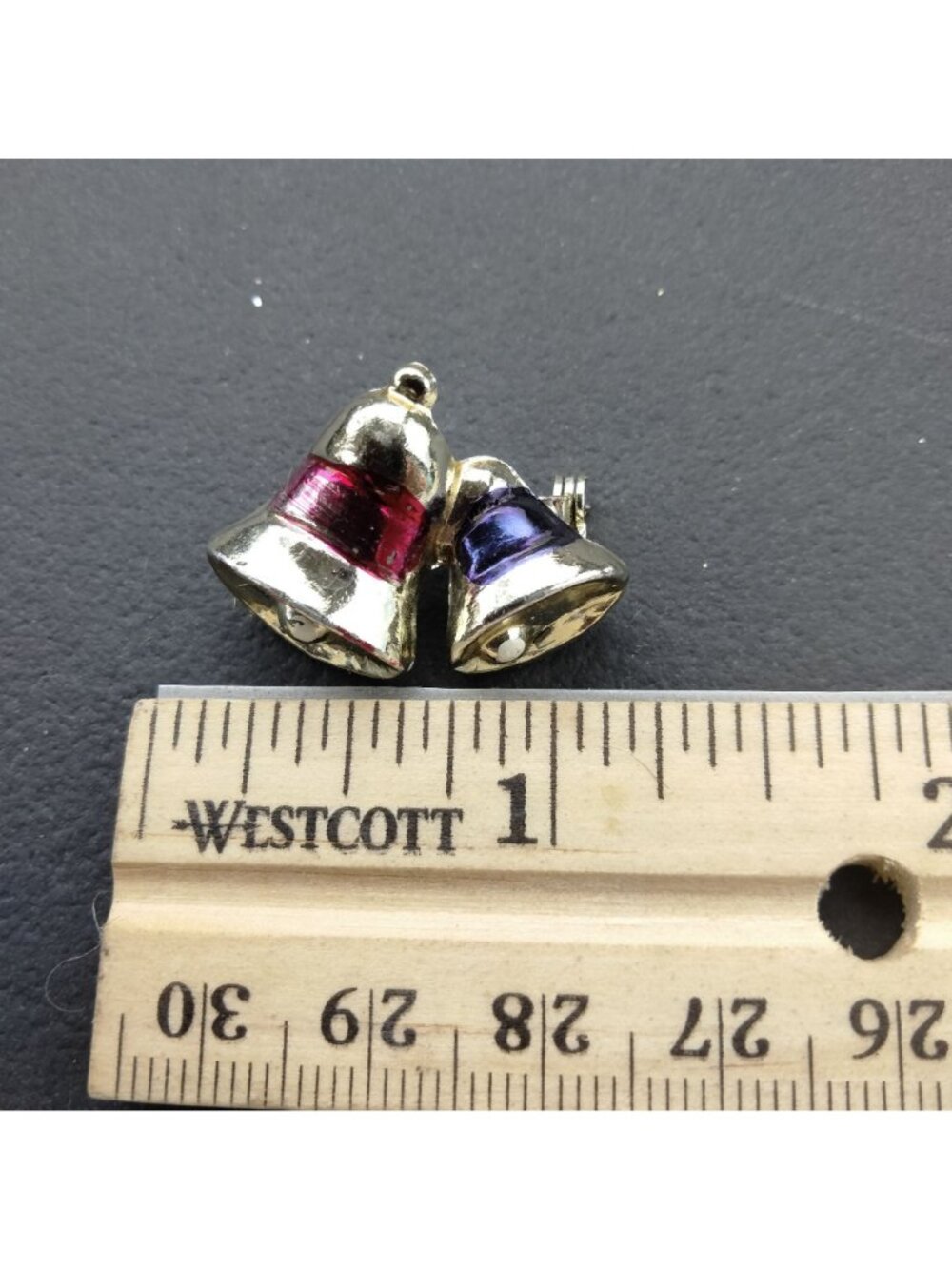 Christmas Bells Ringing Pin Brooch Vintage Holiday Jewelry - Picture 2 of 4